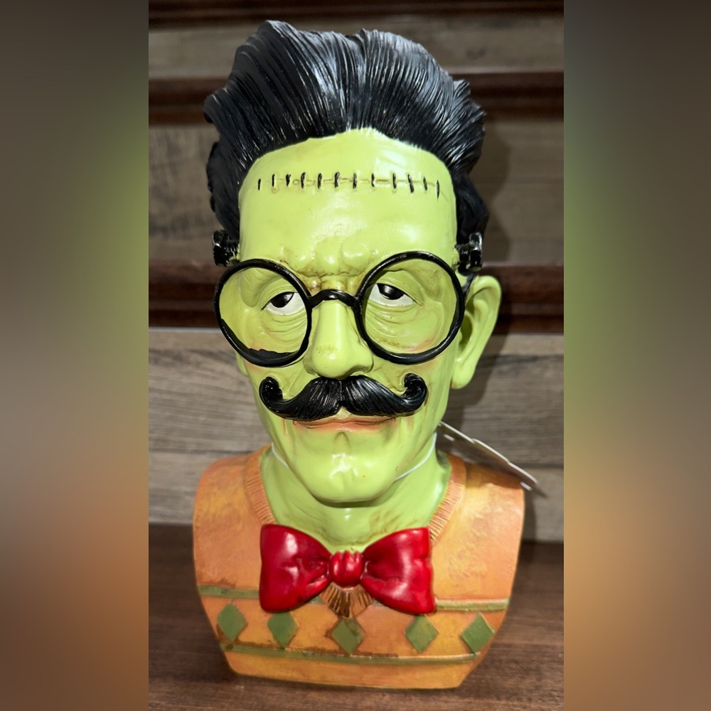 Cute 🥰 Frankenstein's monster “Hipster Bust" Halloween decoration Tabletop Decor